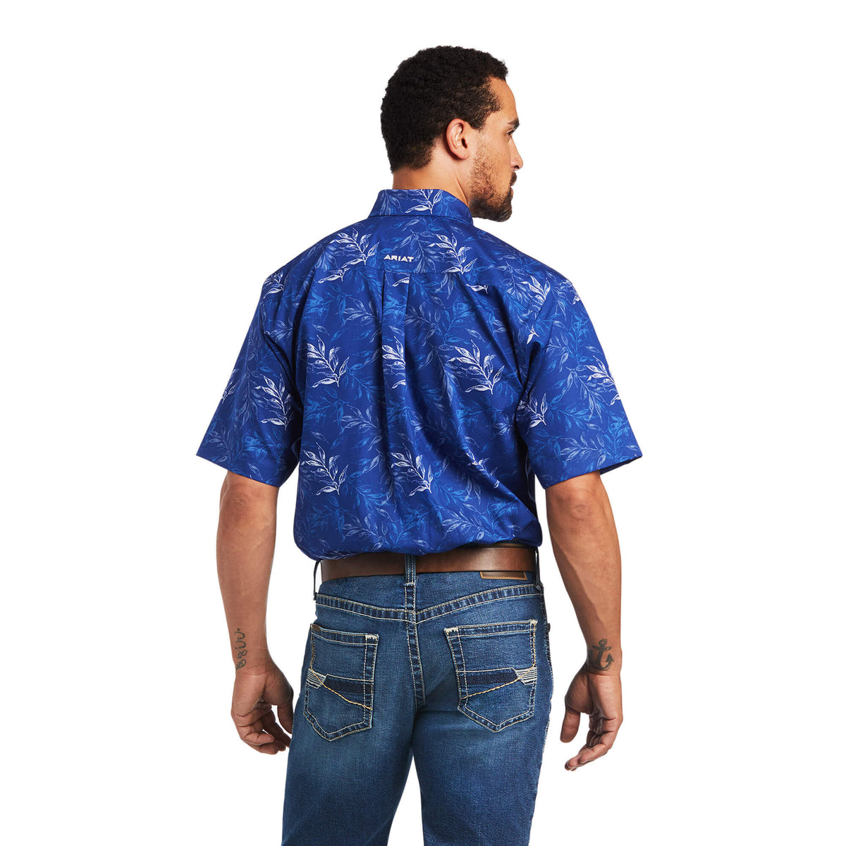 Ariat Wrinkle Free Norman Classic Fit Short Sleeve Shirt in Skyfall