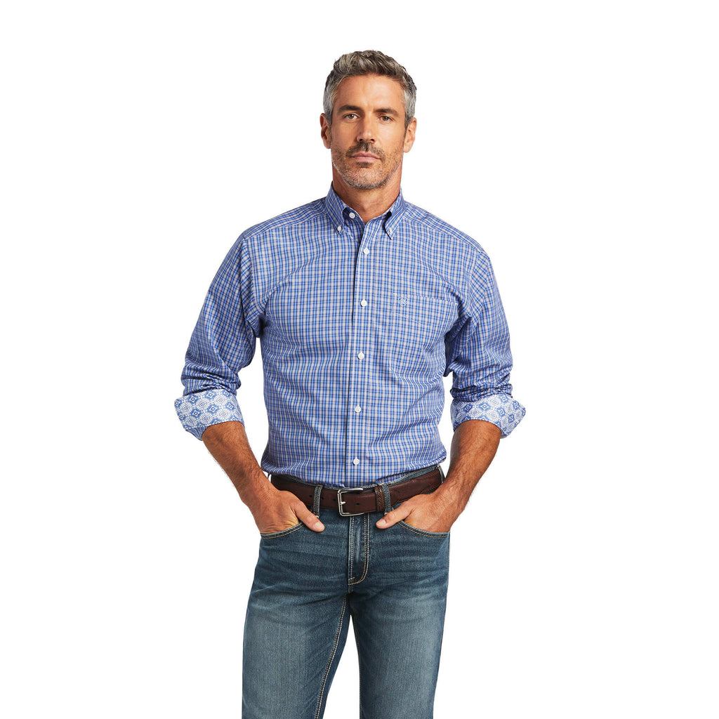 Ariat Wrinkle Free Ezrah Fitted Shirt in Reykjavik Blue