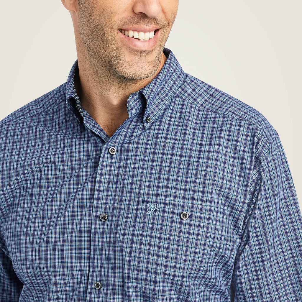 Ariat Relentless Reverence Stretch Classic Fit Shirt in Midnight Sail