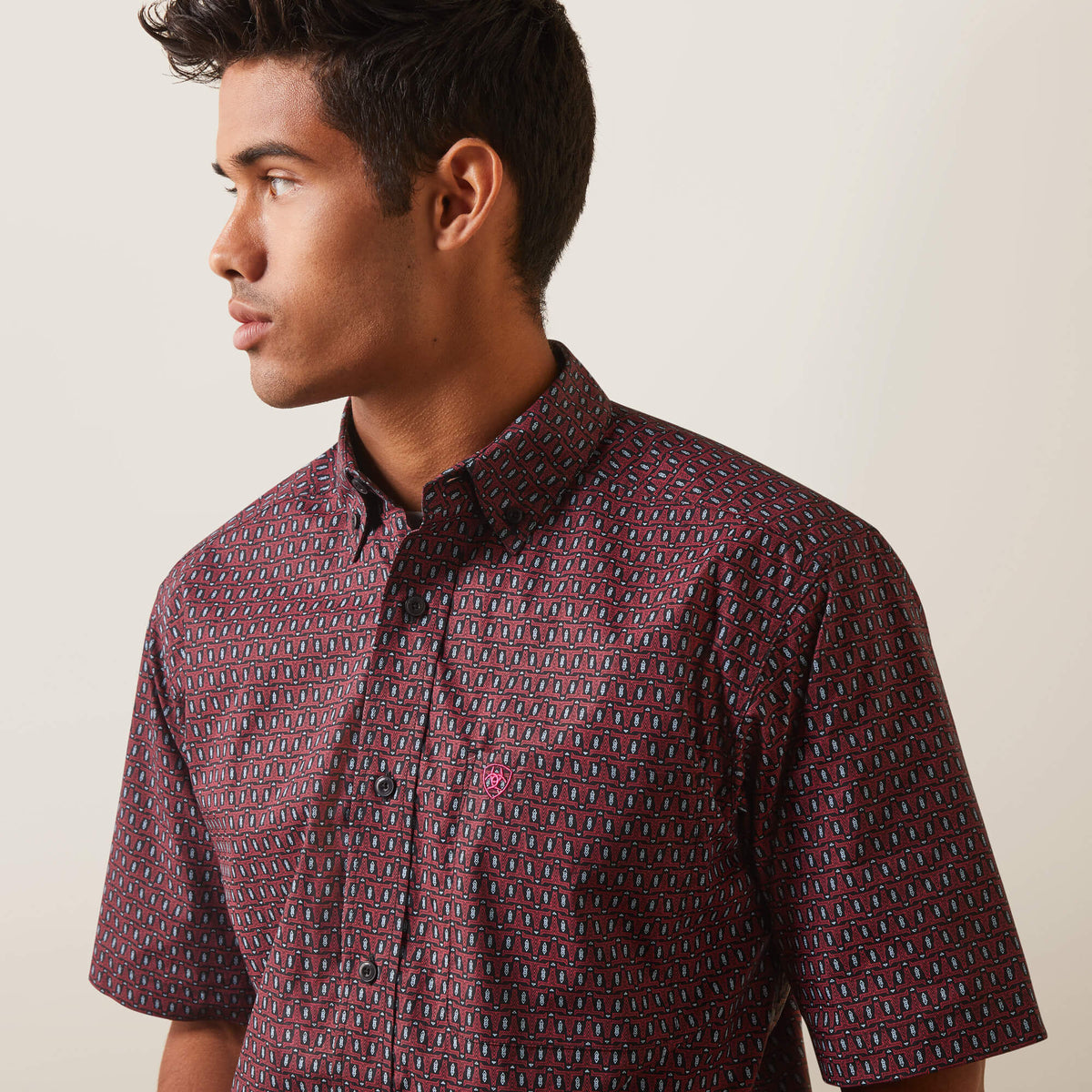 Ariat Irie Fitted Short Sleeve Shirt in Black