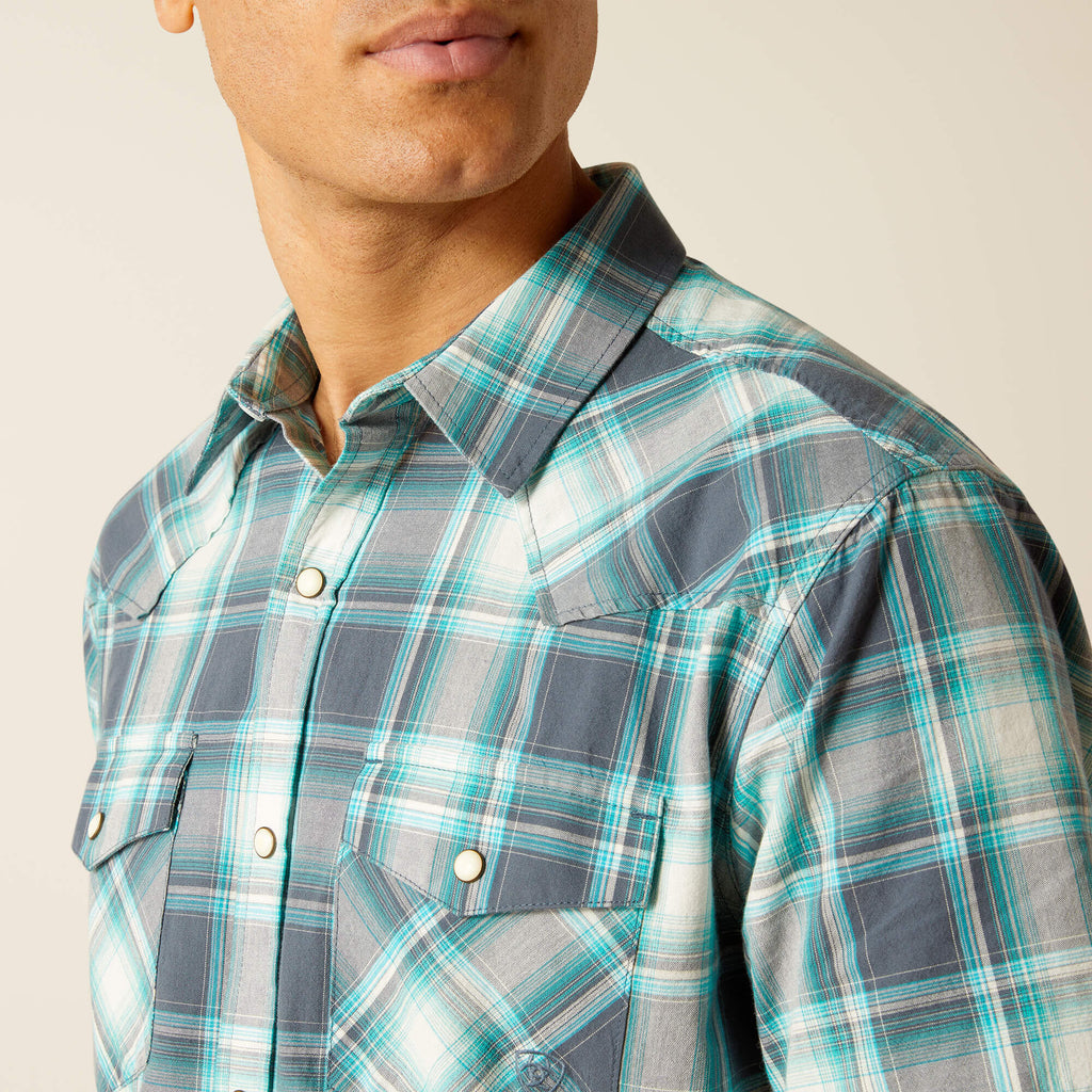 Ariat Harrington Retro Fit Short Sleeve Shirt in Egret