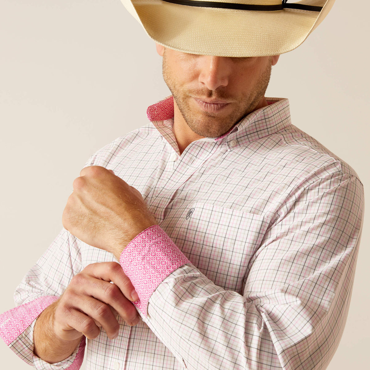 Ariat Wrinkle Free Ozzy Fitted Shirt in Light Lilac