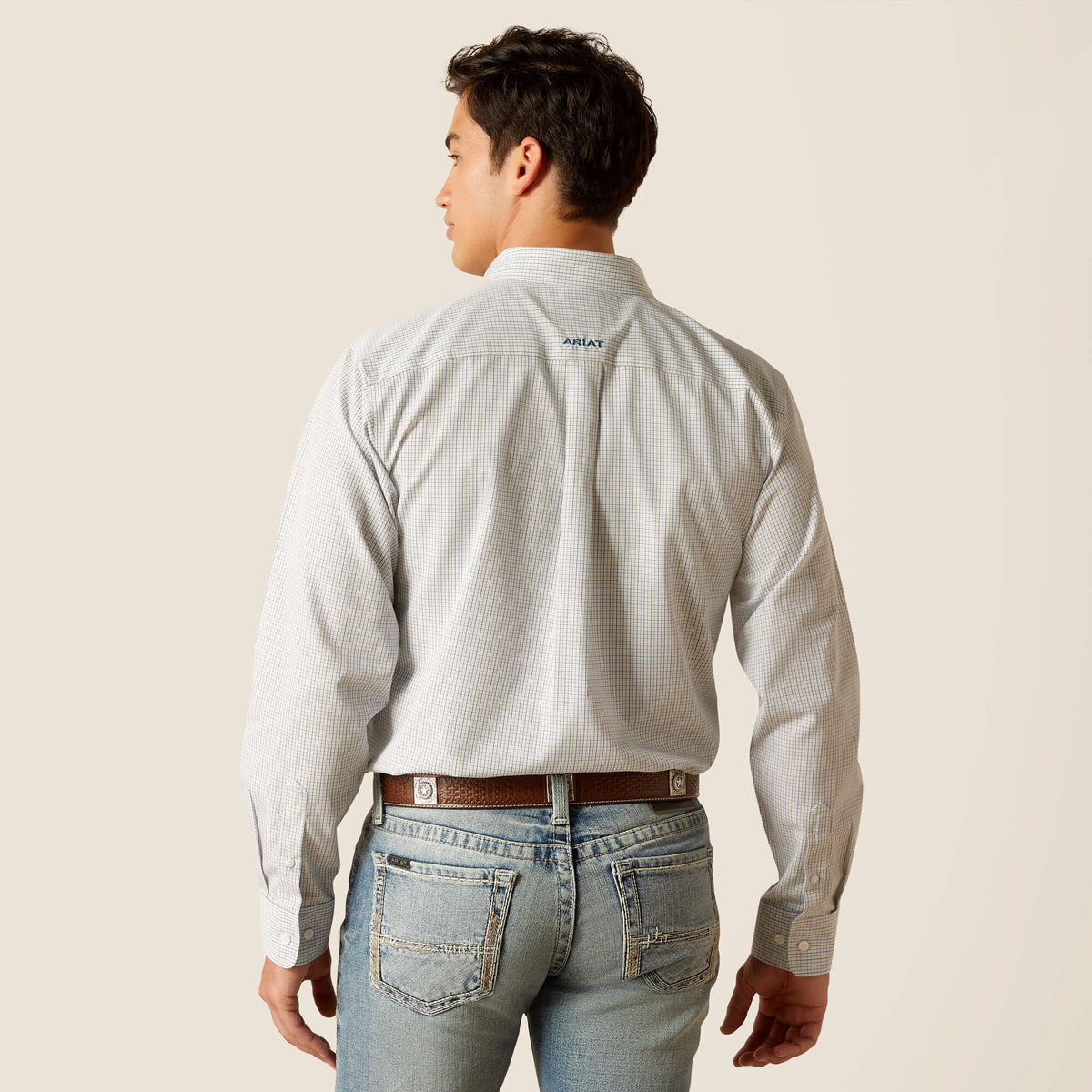 Ariat Wrinkle Free Kaeden Fitted Shirt in White