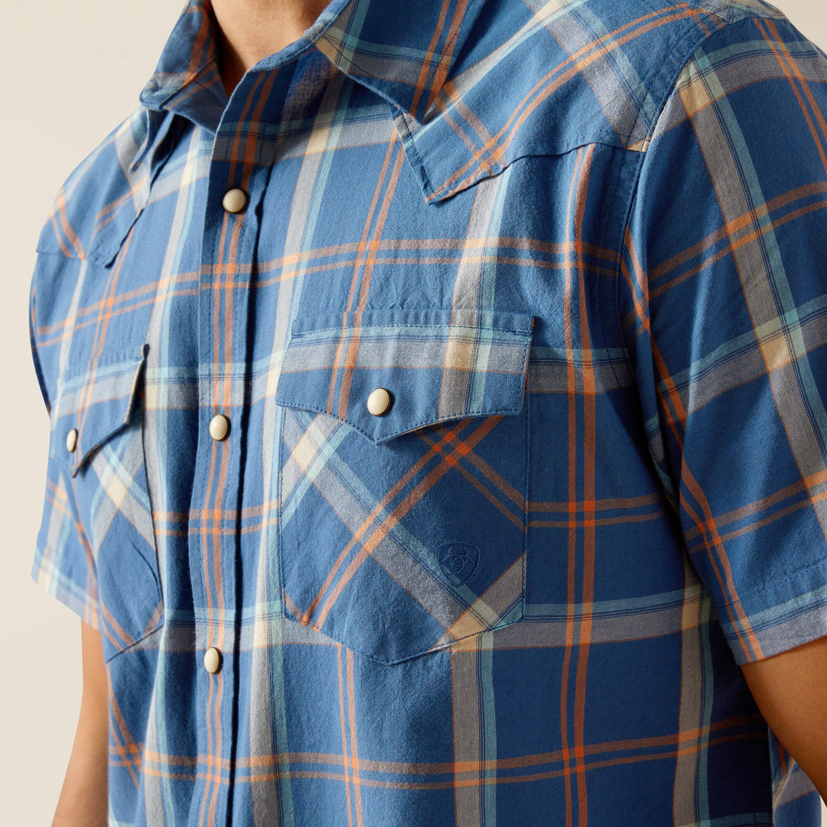 Ariat Hogany Retro Fit Short Sleeve Shirt in Blue Ridge