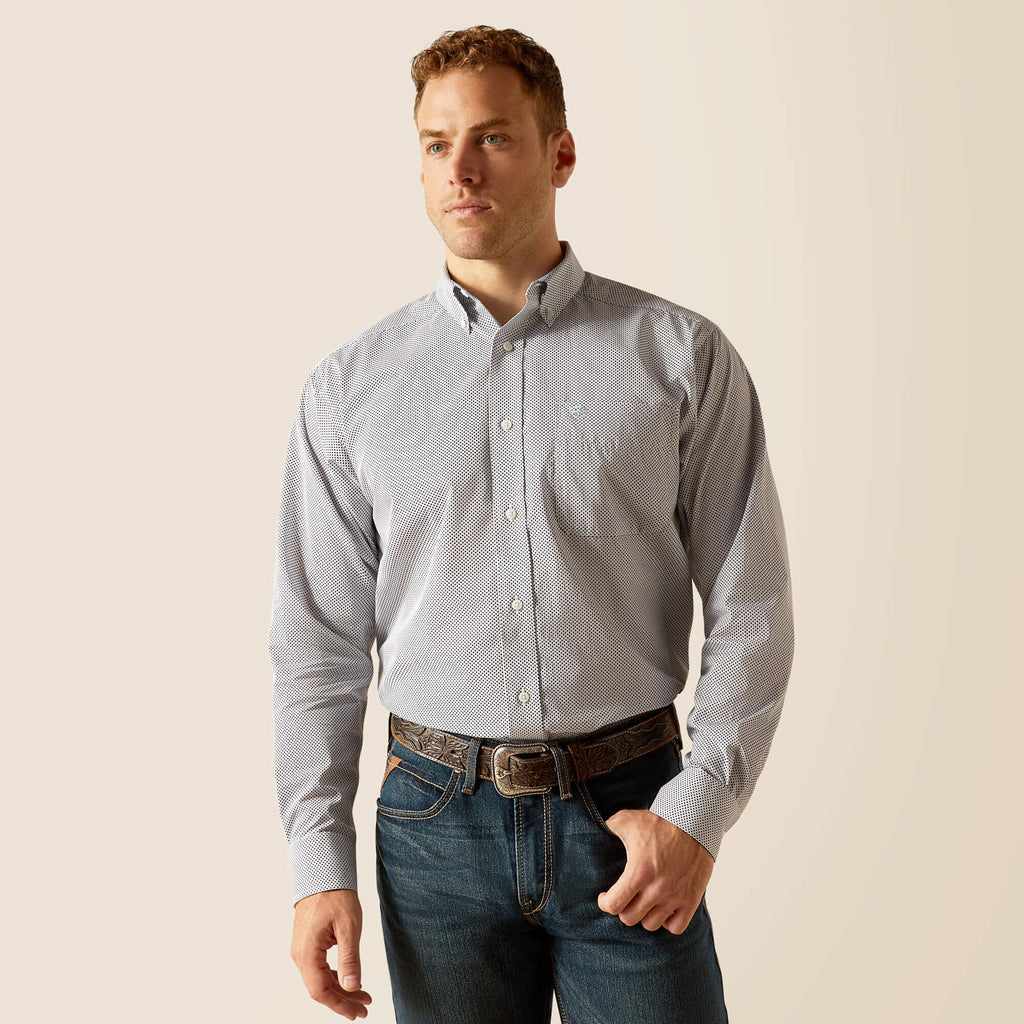 Ariat Wrinkle Free Wes Classic Fit Shirt in Peacoat