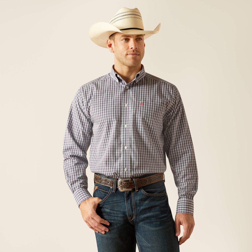 Ariat Wrinkle Free Walker Classic Fit Shirt in Skyway