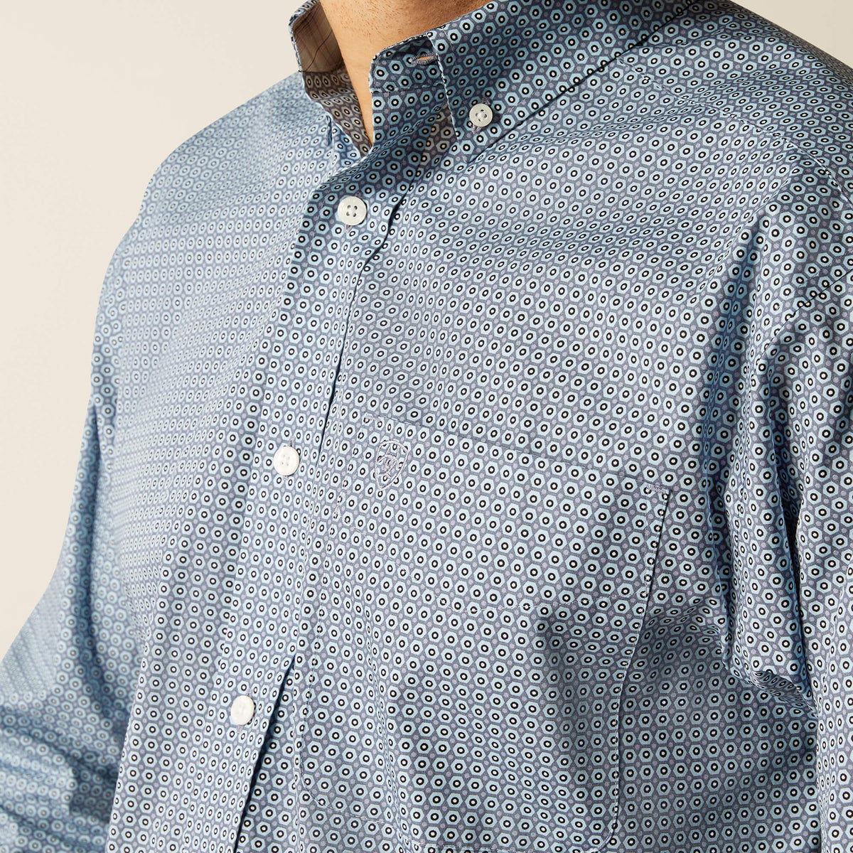 Ariat Wrinkle Free Leonard Classic Fit Shirt in Light Blue