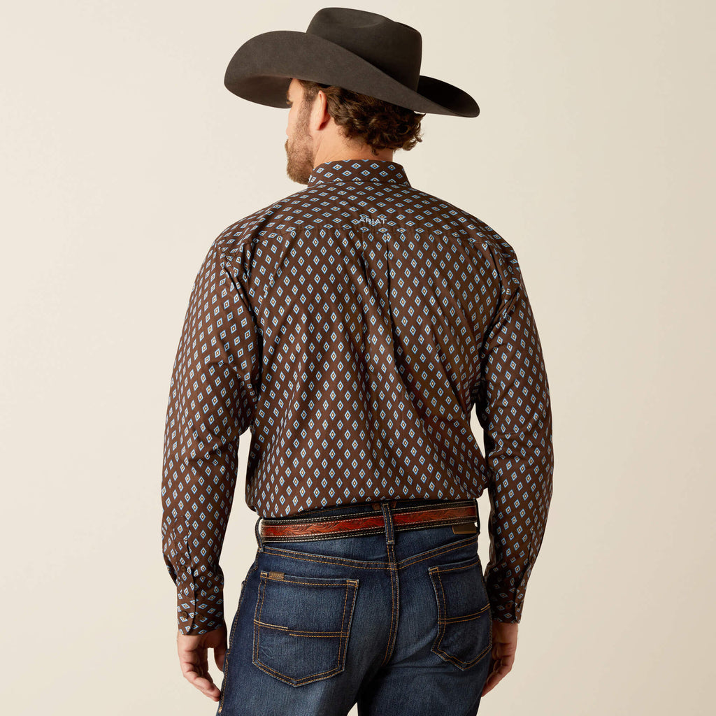 Ariat Team Oak Classic Fit Shirt in Brown/Light Blue