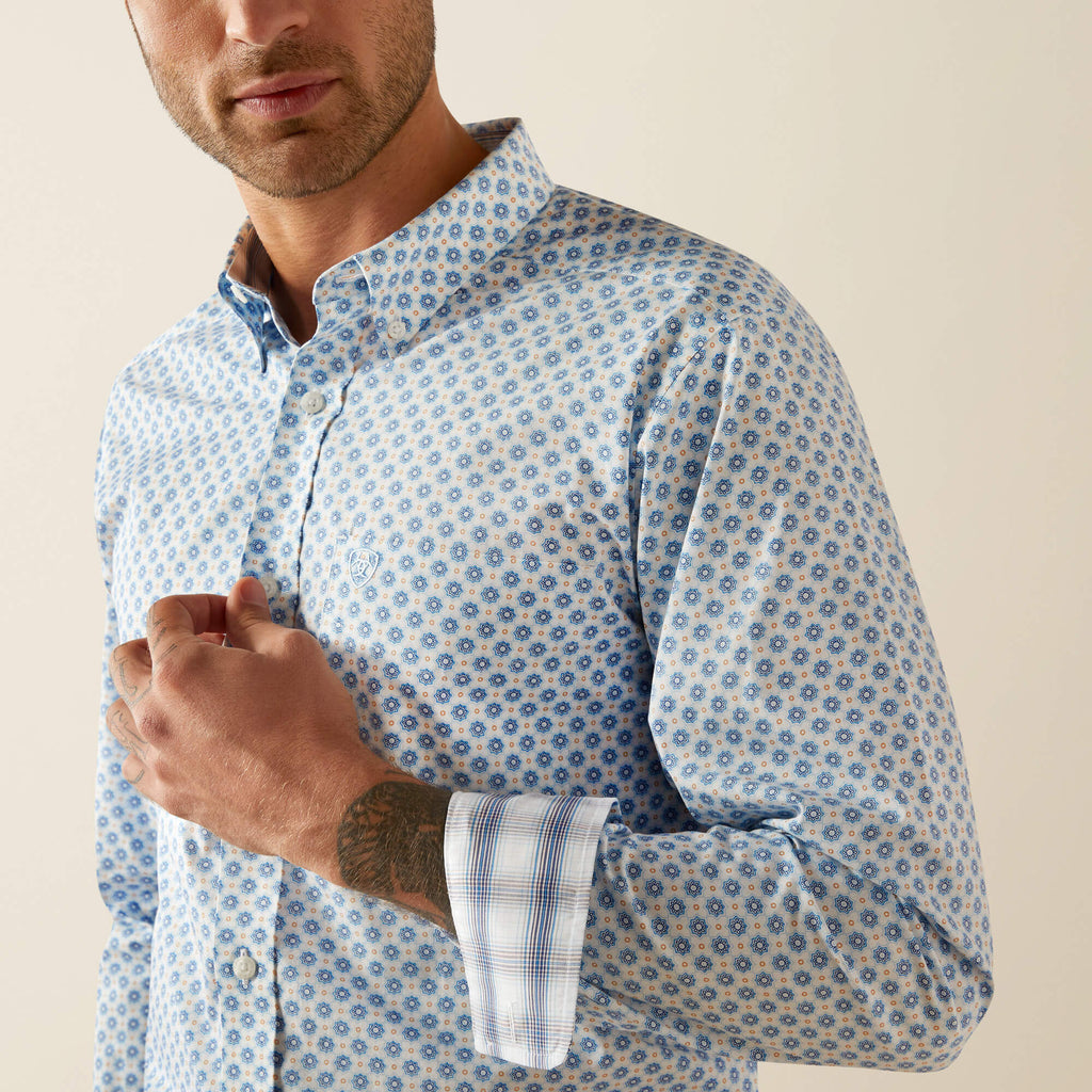 Ariat Wrinkle Free Booker Fitted Shirt in Blue