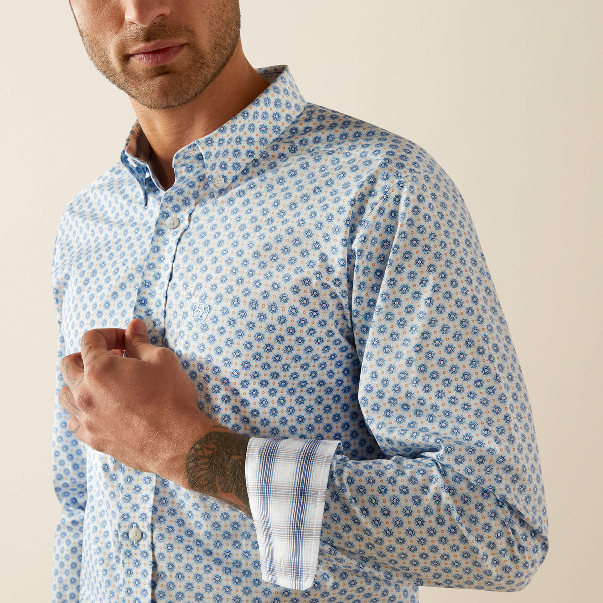 Ariat Wrinkle Free Booker Fitted Shirt in Blue