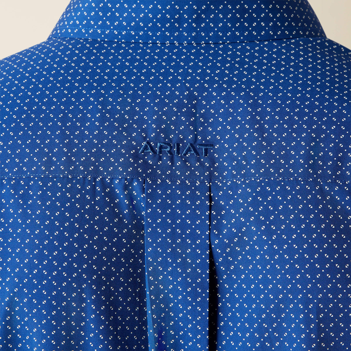 Ariat Wrinkle Free Bodie Classic Fit Shirt in Navy