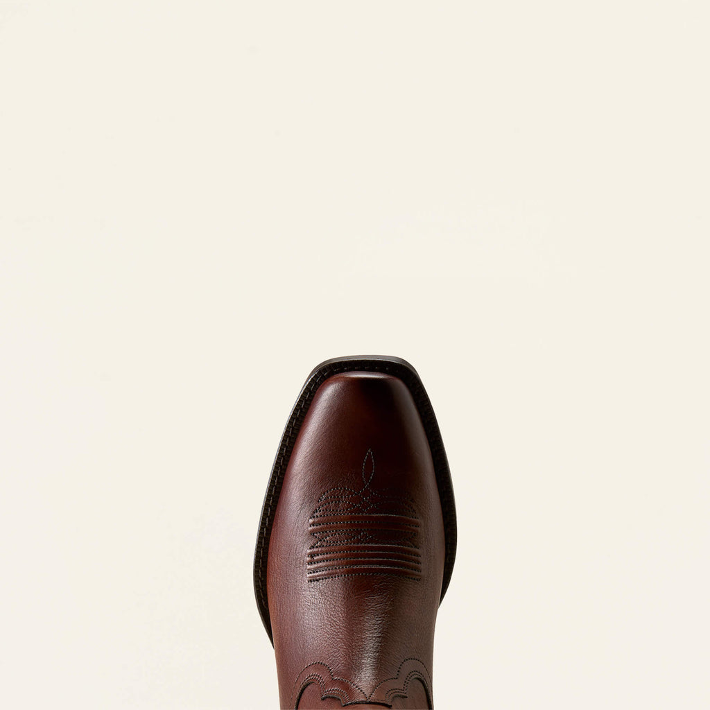 Ariat Oliver Narrow Cutter Toe Western Boot – Honey Bee, toe