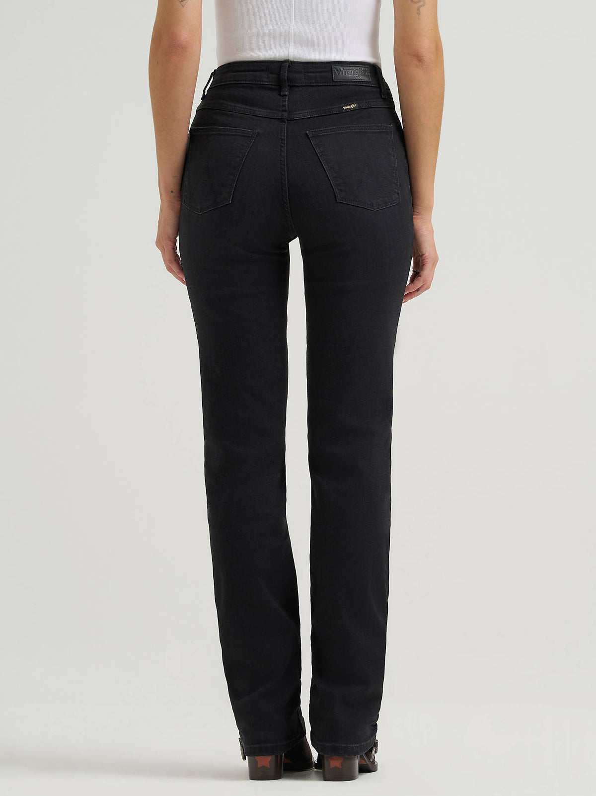 Wrangler High Rise True Straight Leg Jeans in Midnight Black