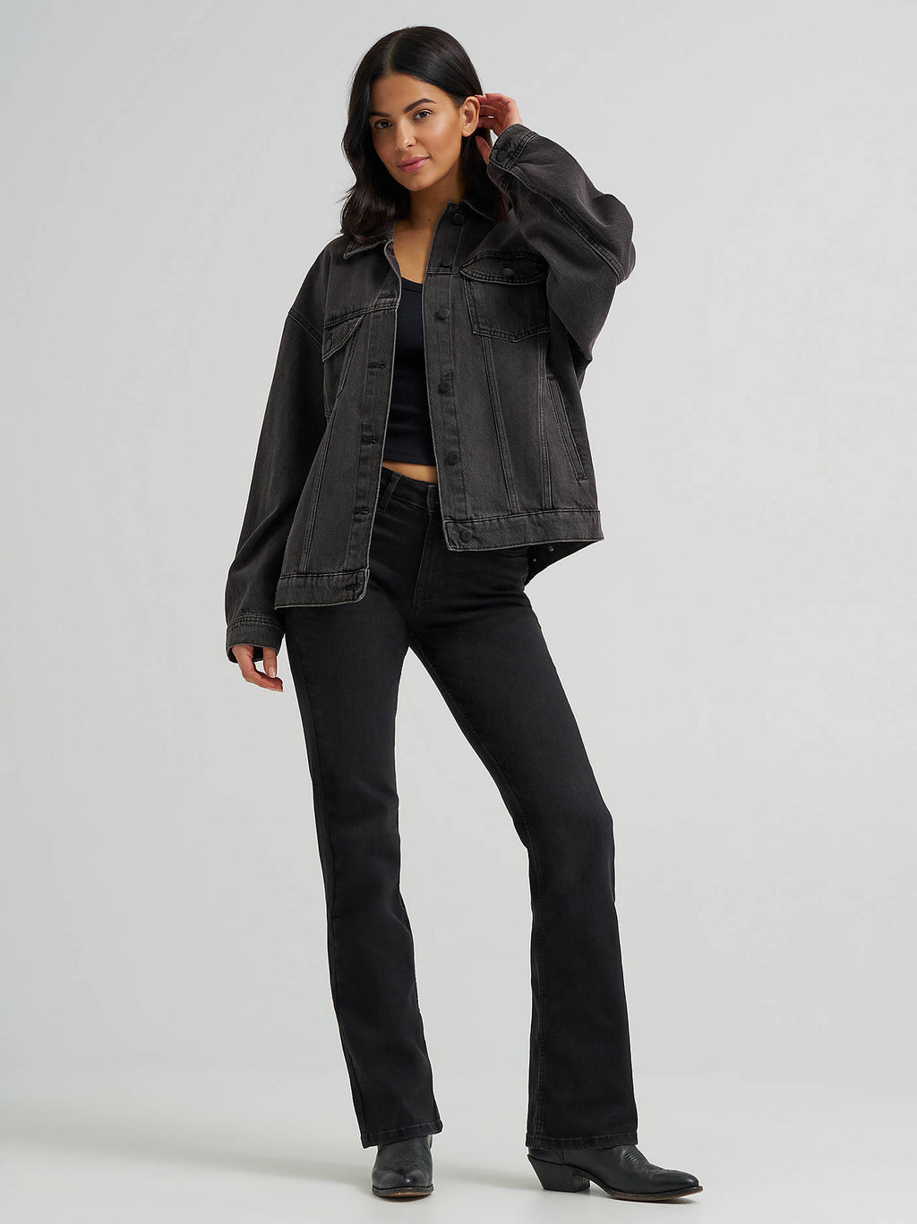 Wrangler High Rise Bold Boot Jeans in Black
