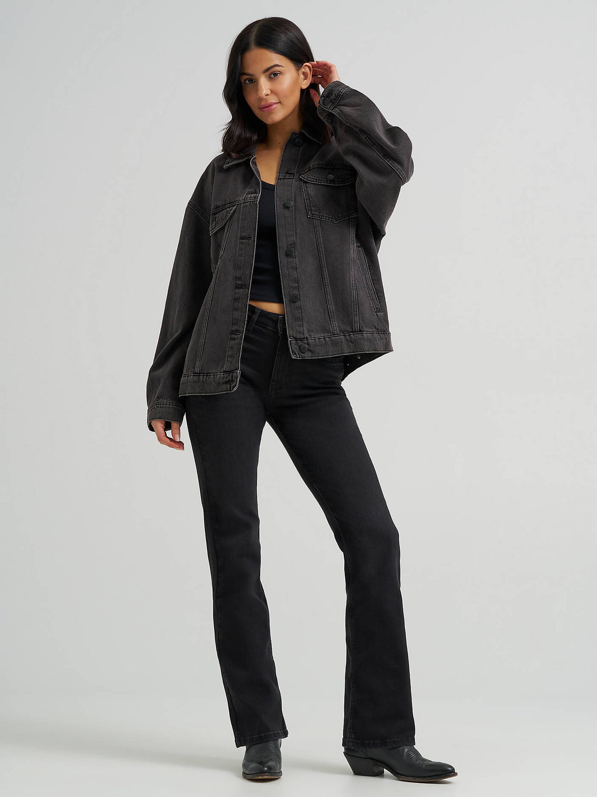 Wrangler High Rise Bold Boot Jeans in Black