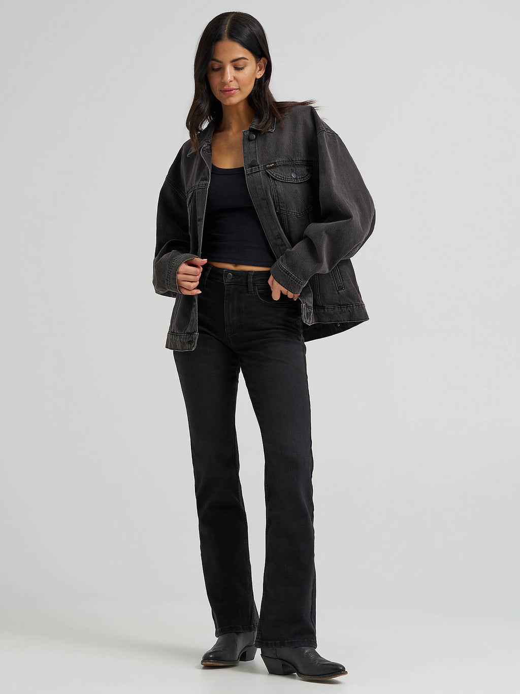 Wrangler High Rise Bold Boot Jeans in Black