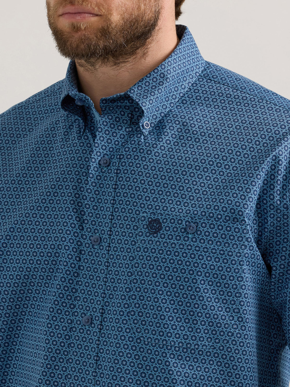 Wrangler George Strait One Pocket Button Down Shirt in Navy Flare