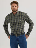 Wrangler Wrinkle Resist Plaid Snap Western Shirt in Army Green Plaid