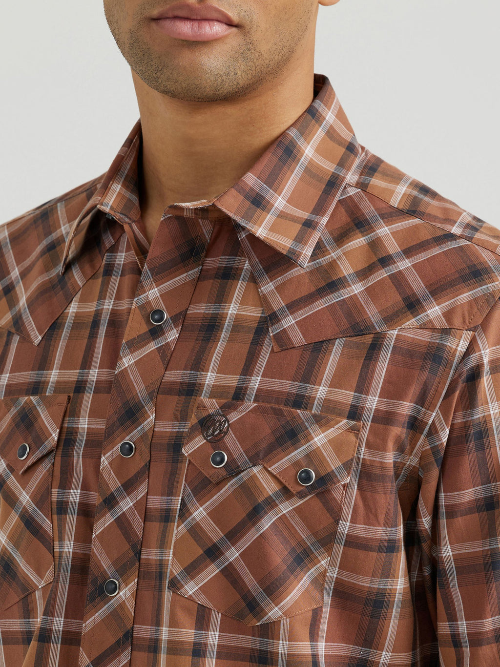 Wrangler Retro Sawtooth Snap Western Shirt in Cocoa Brown Plaid