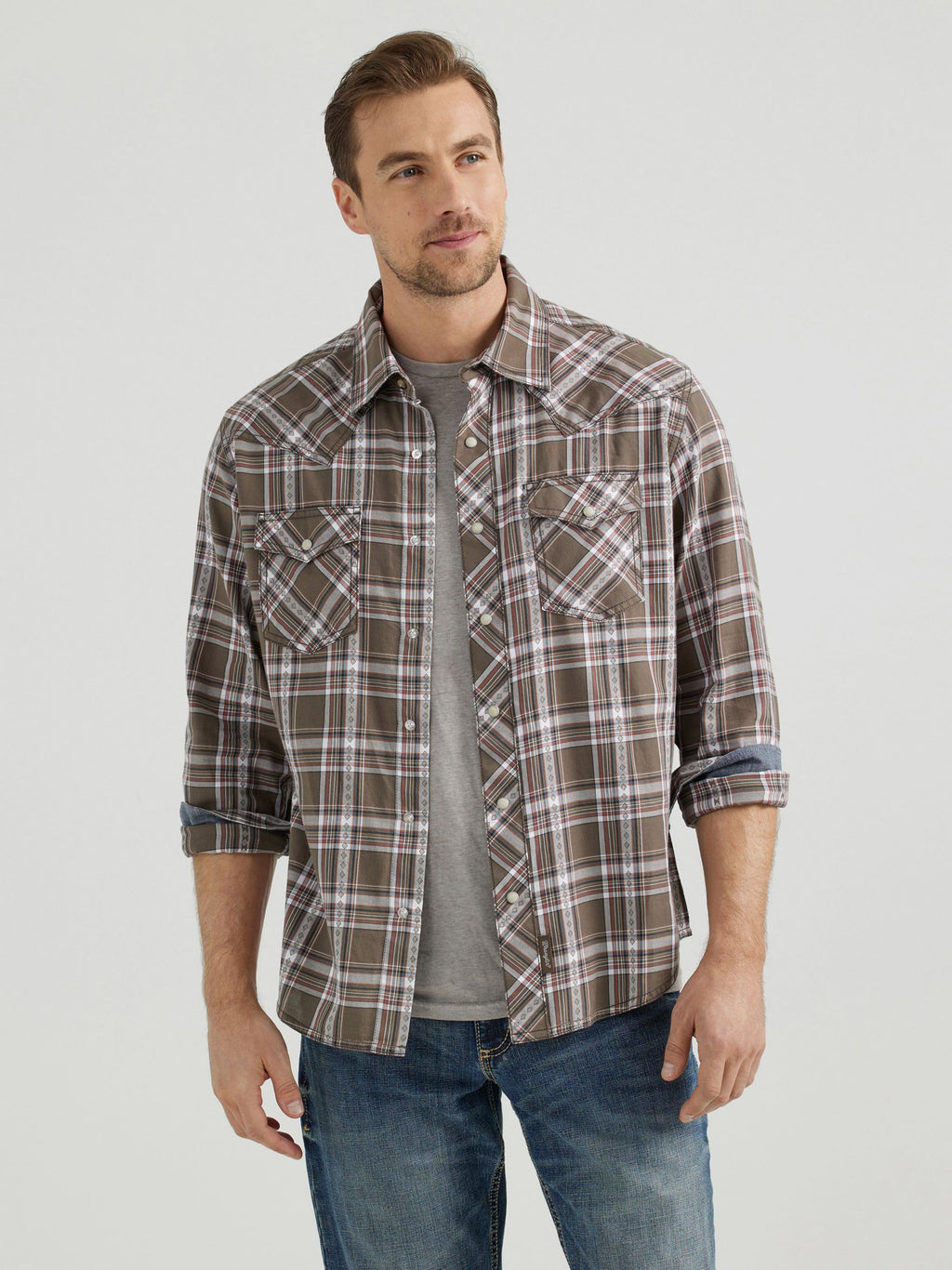 Wrangler Retro Premium Snap Western Shirt in Hardwood Brown Plaid