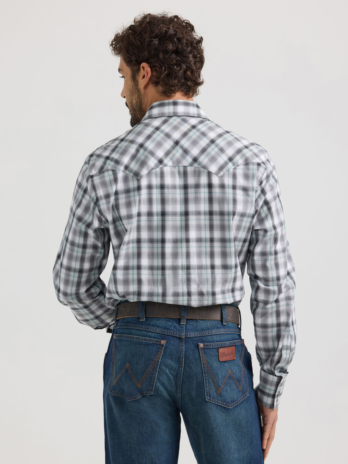 Wrangler Retro Sawtooth Snap Western Shirt in Grey Plaid