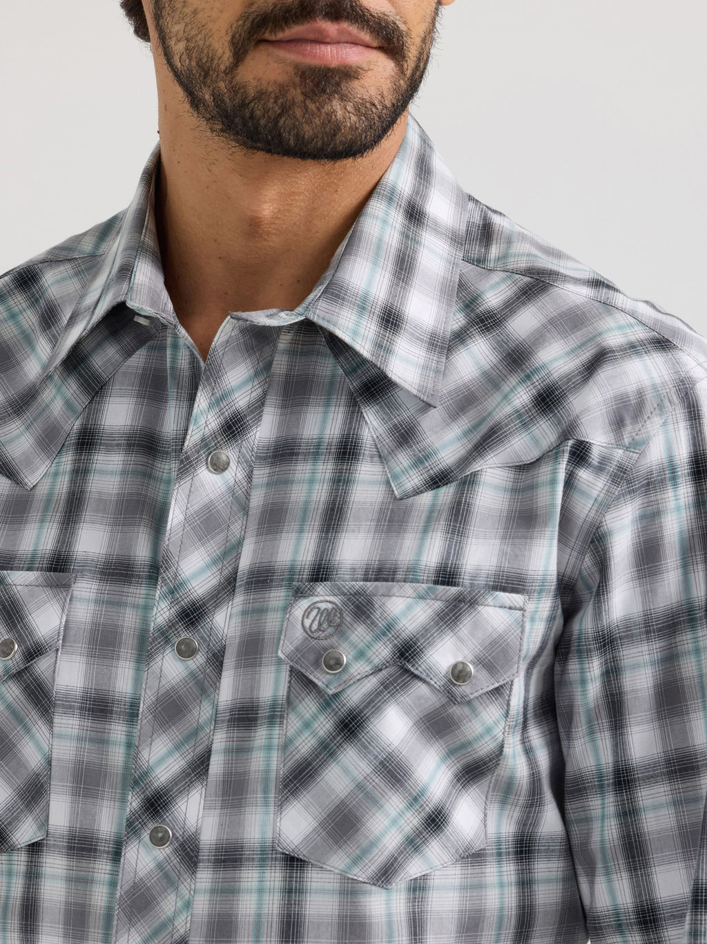 Wrangler Retro Sawtooth Snap Western Shirt in Grey Plaid
