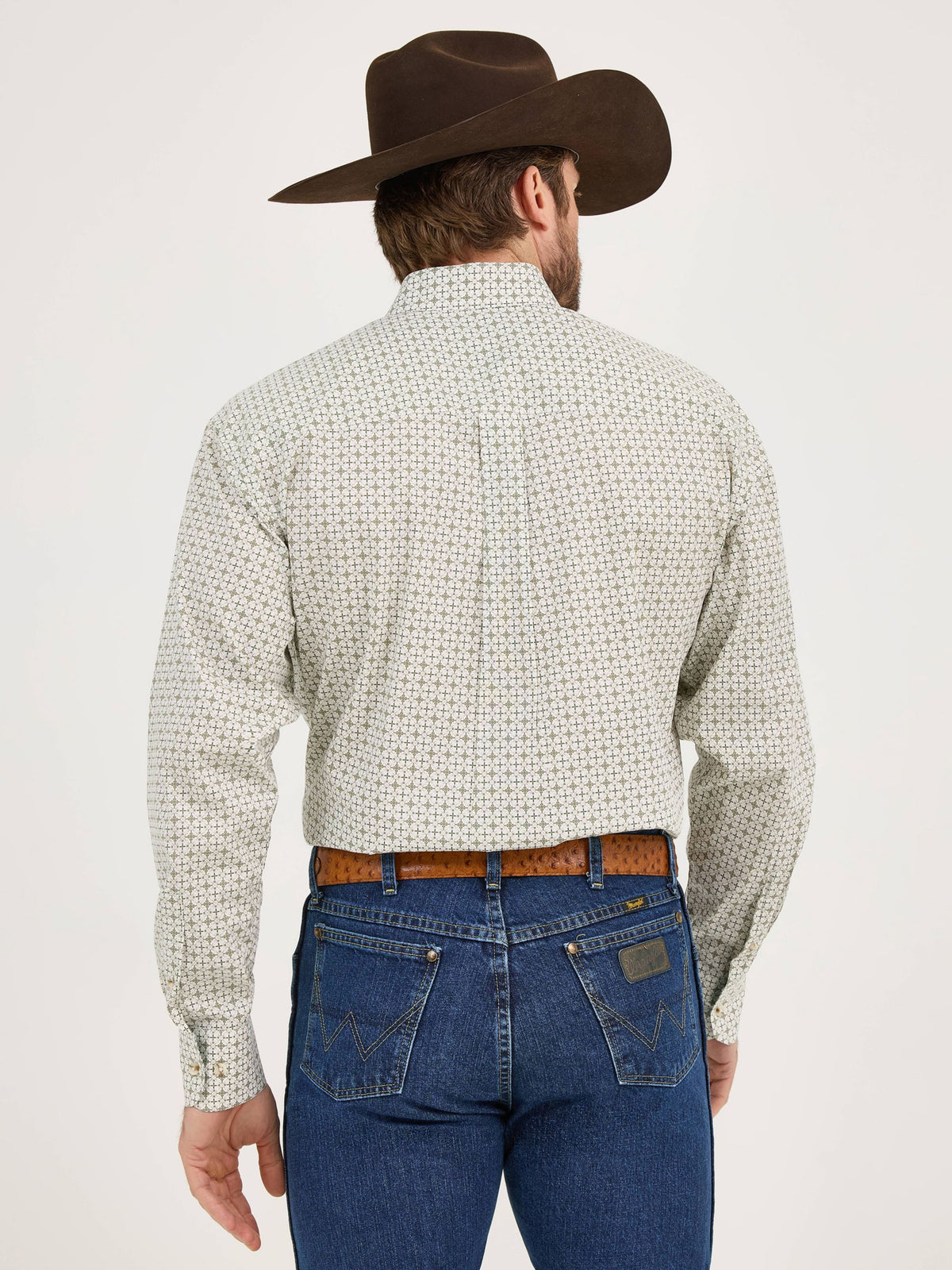 Wrangler George Strait Two Pocket Button Down Shirt in Tan Print