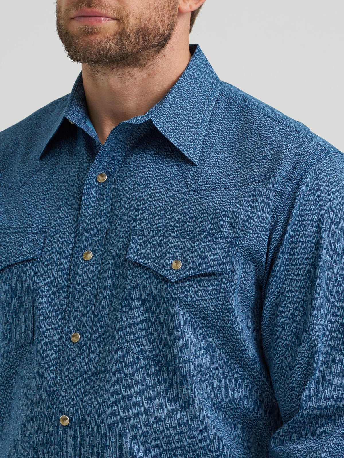 Wrangler 20X Competition Advanced Comfort Snap Western Shirt in Jean Blue