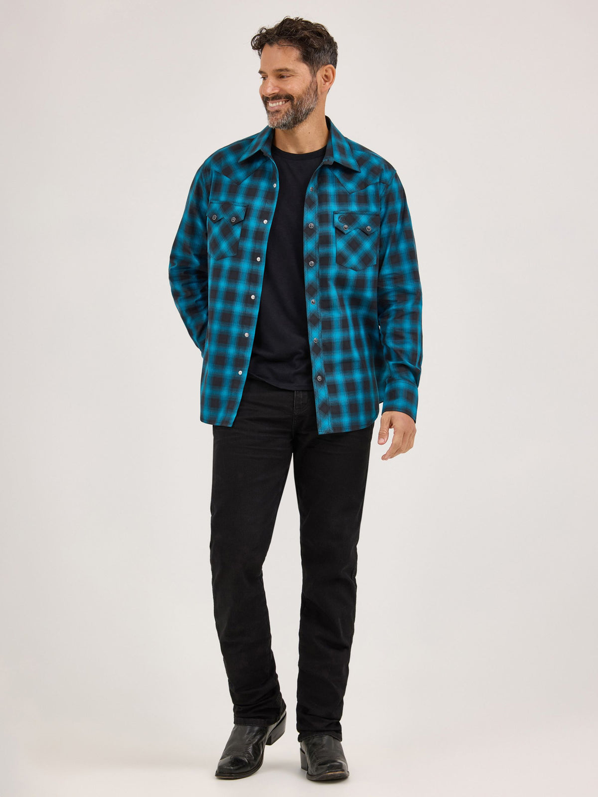 Wrangler Retro Sawtooth Snap Western Shirt in Black/Caribbean Blue