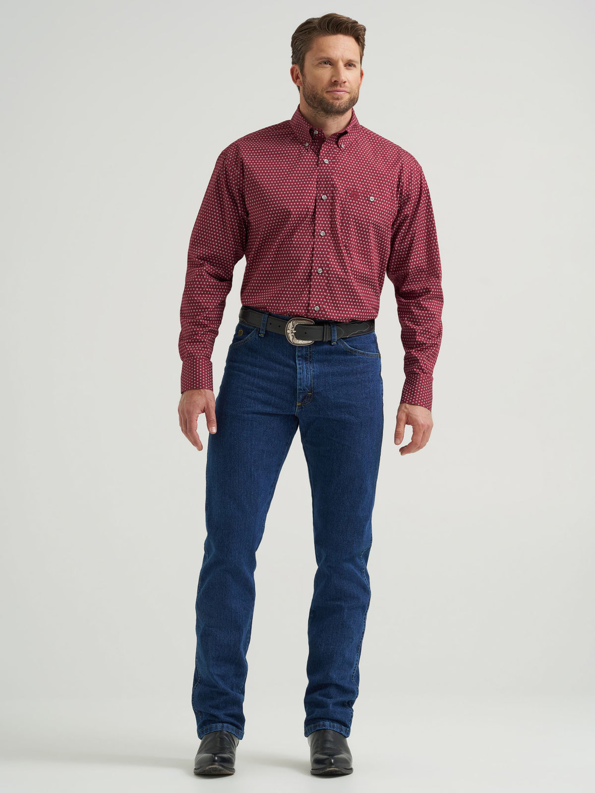 Wrangler George Strait One Pocket Button Down Shirt in Wine Print