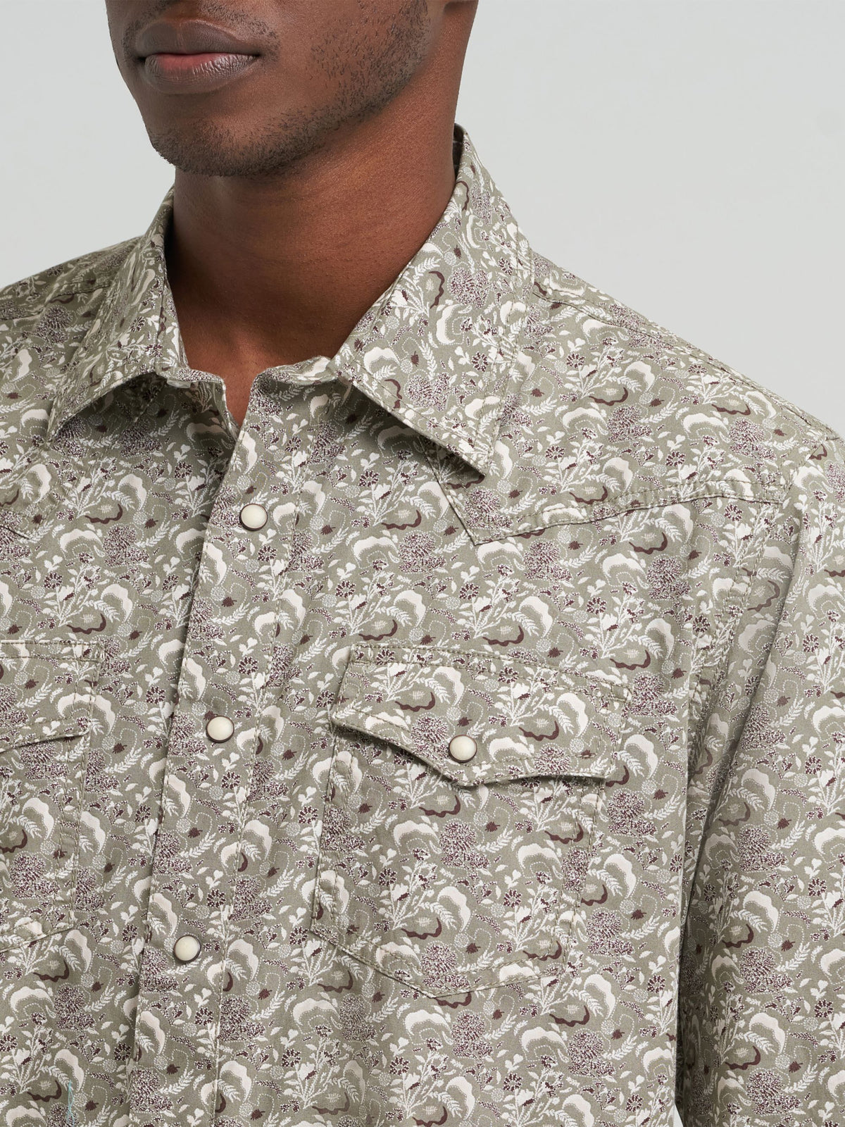 Wrangler Retro Premium Printed Snap Western Shirt in Brown