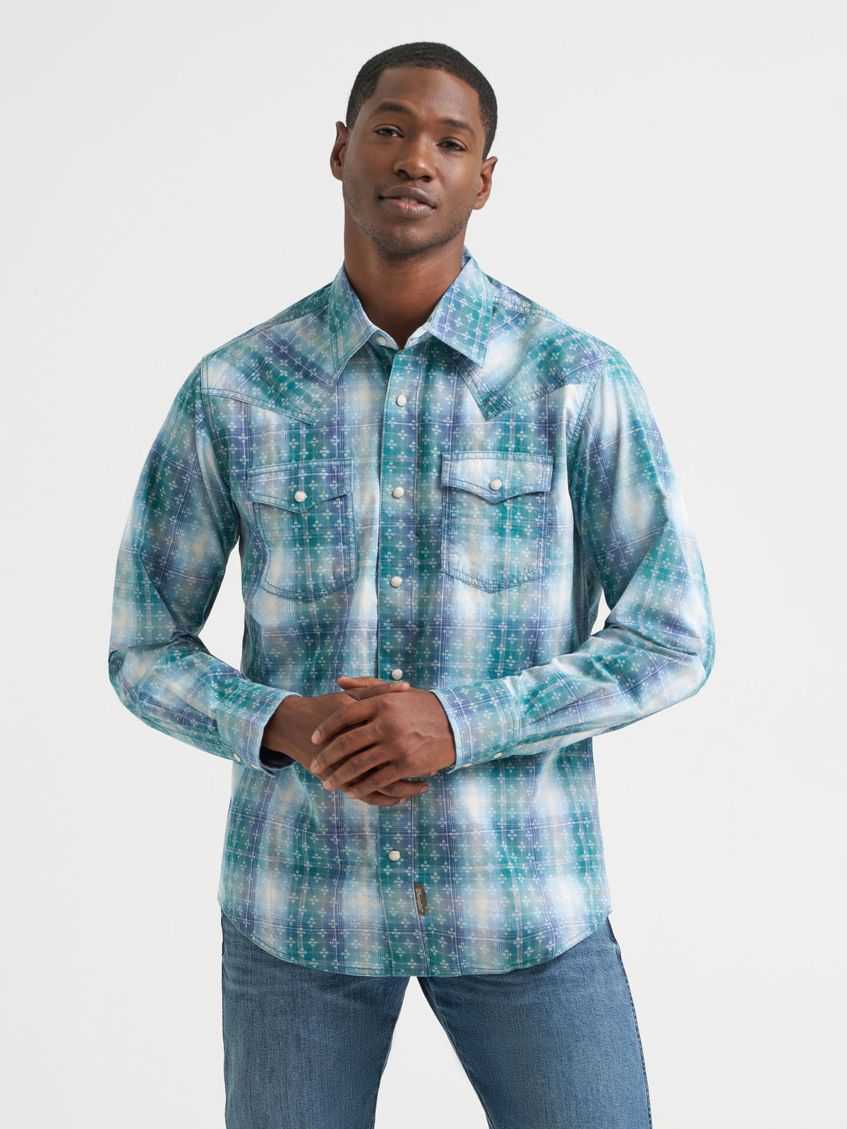 Wrangler Retro Premium Plaid Snap Western Shirt in Pebbled Blue