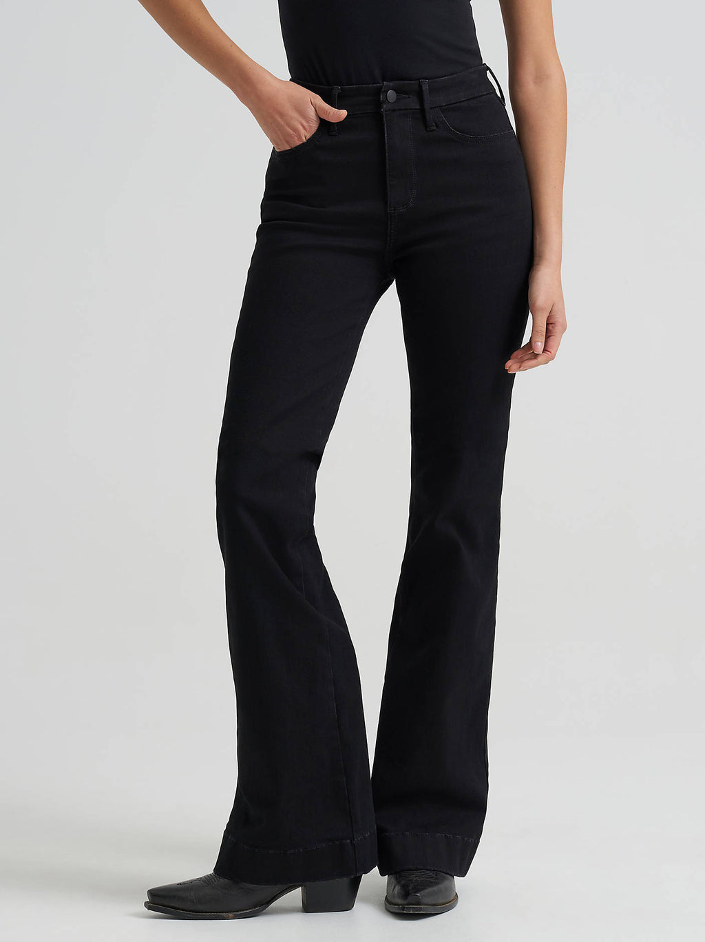 Wrangler Bespoke High Rise Trouser Jeans in Black