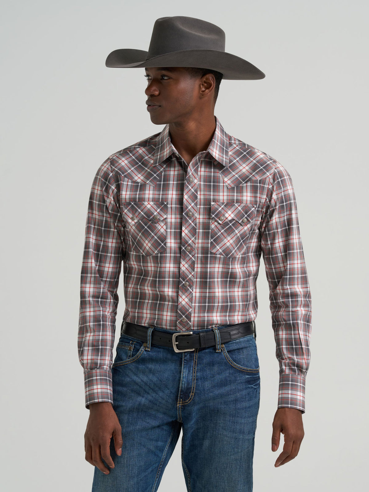 Wrangler Retro Sawtooth Snap Western Shirt in Red/Black Plaid