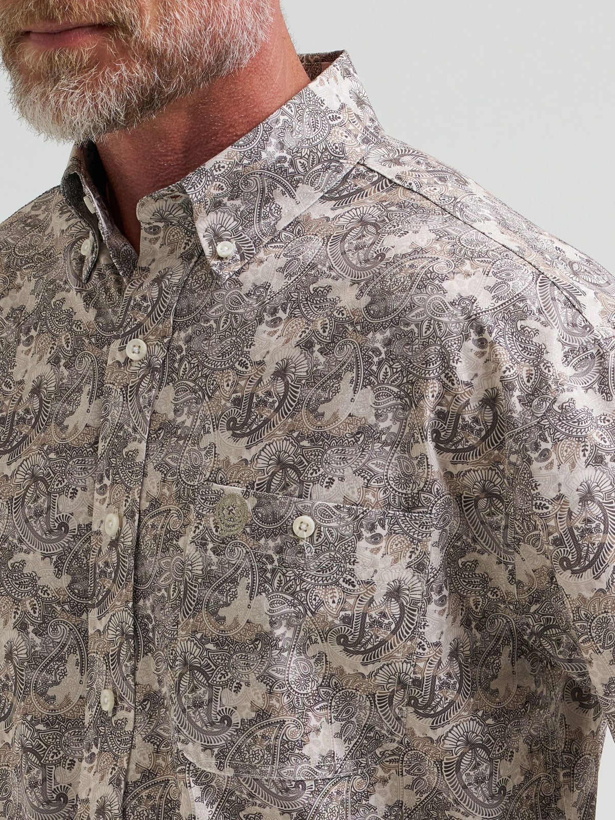 Wrangler George Strait Performance Button Down Shirt in Vanilla Paisley