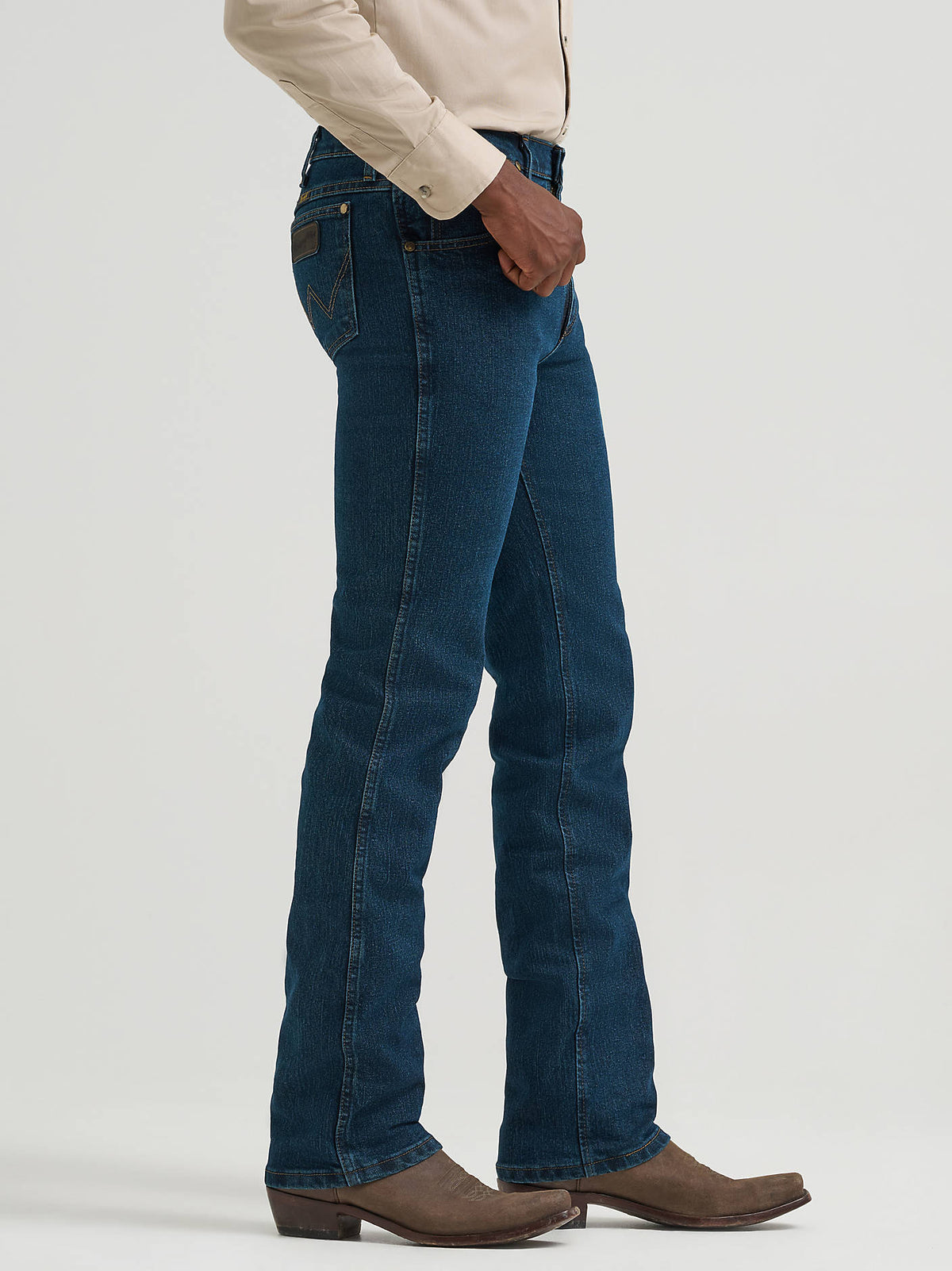 Wrangler Advanced Comfort Cowboy Cut Slim Fit Jeans in Dark Tint