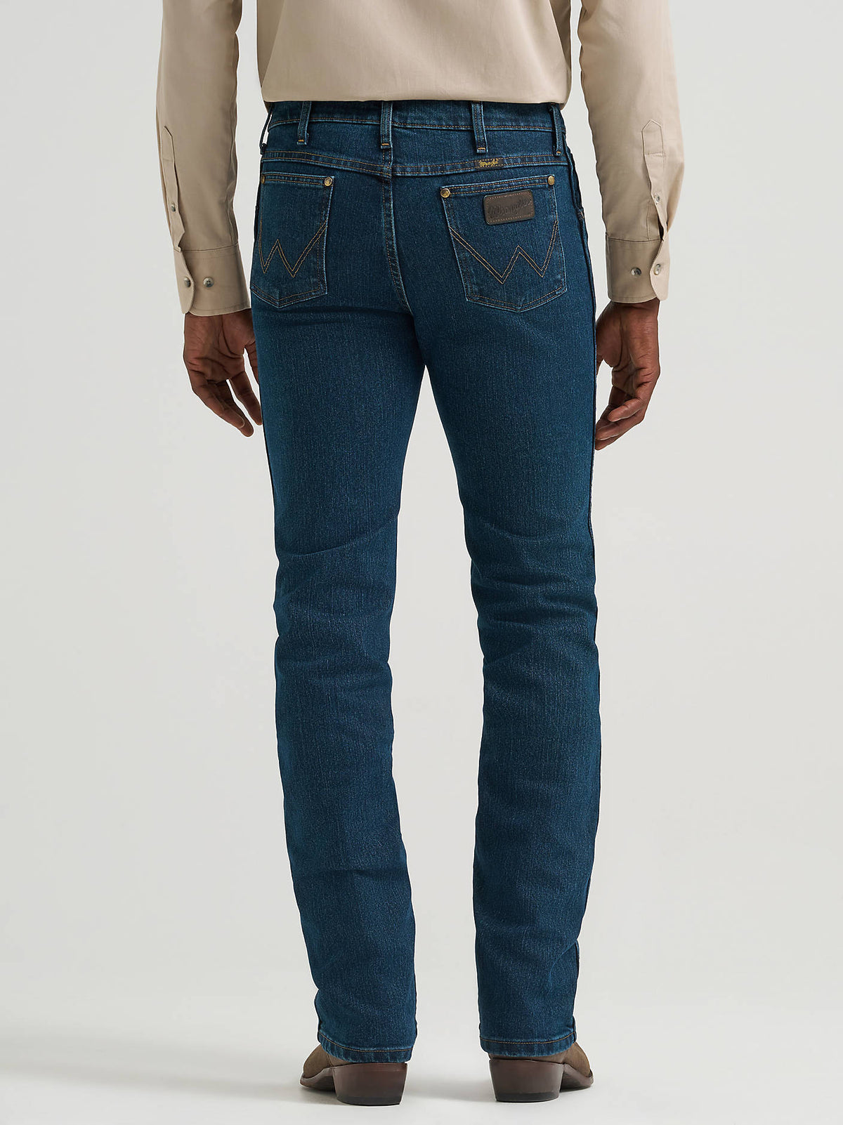 Wrangler Advanced Comfort Cowboy Cut Slim Fit Jeans in Dark Tint