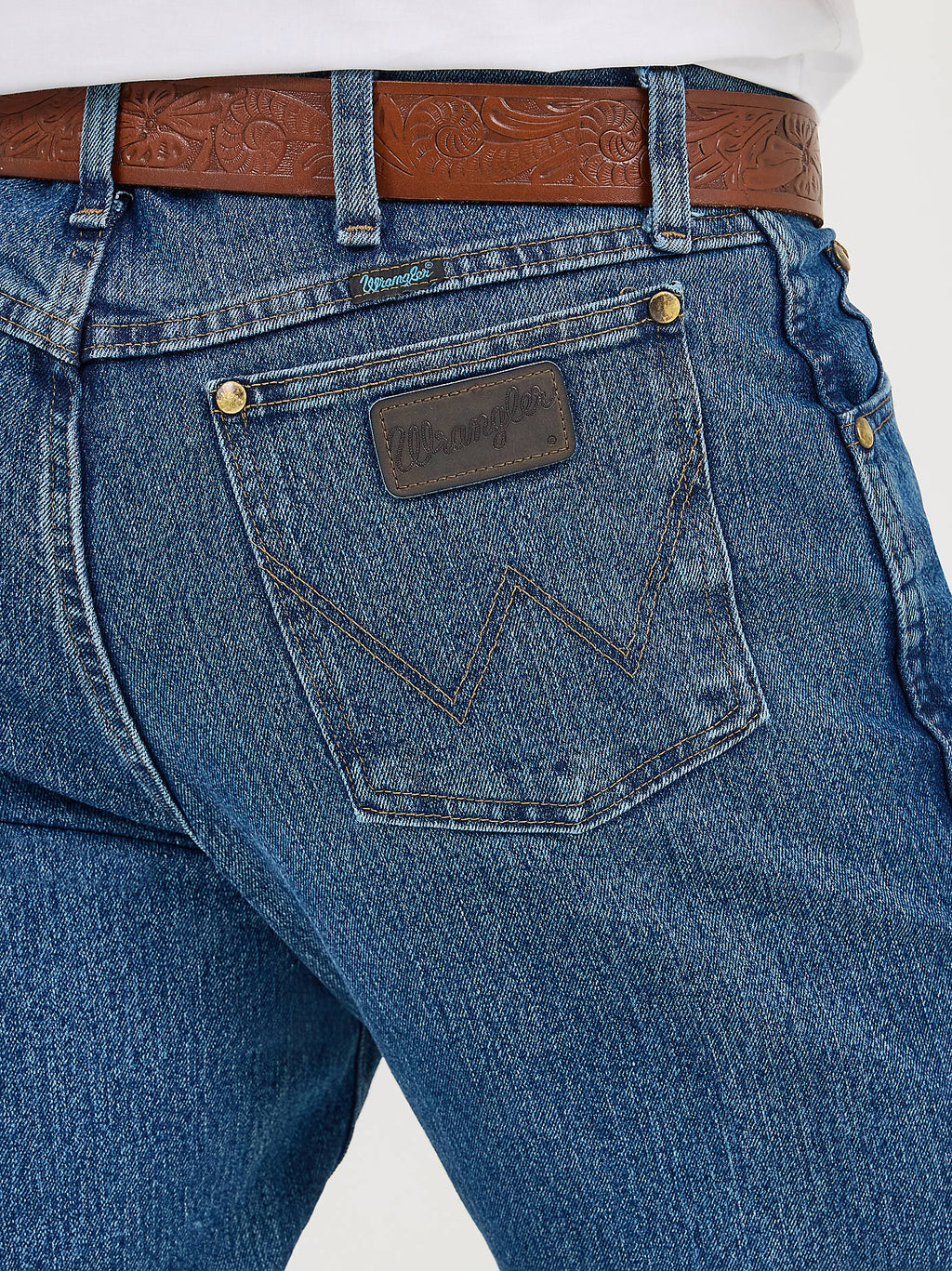 Wrangler Advanced Comfort Wicking Cowboy Cut Regular Fit Jeans in Vintage Stone