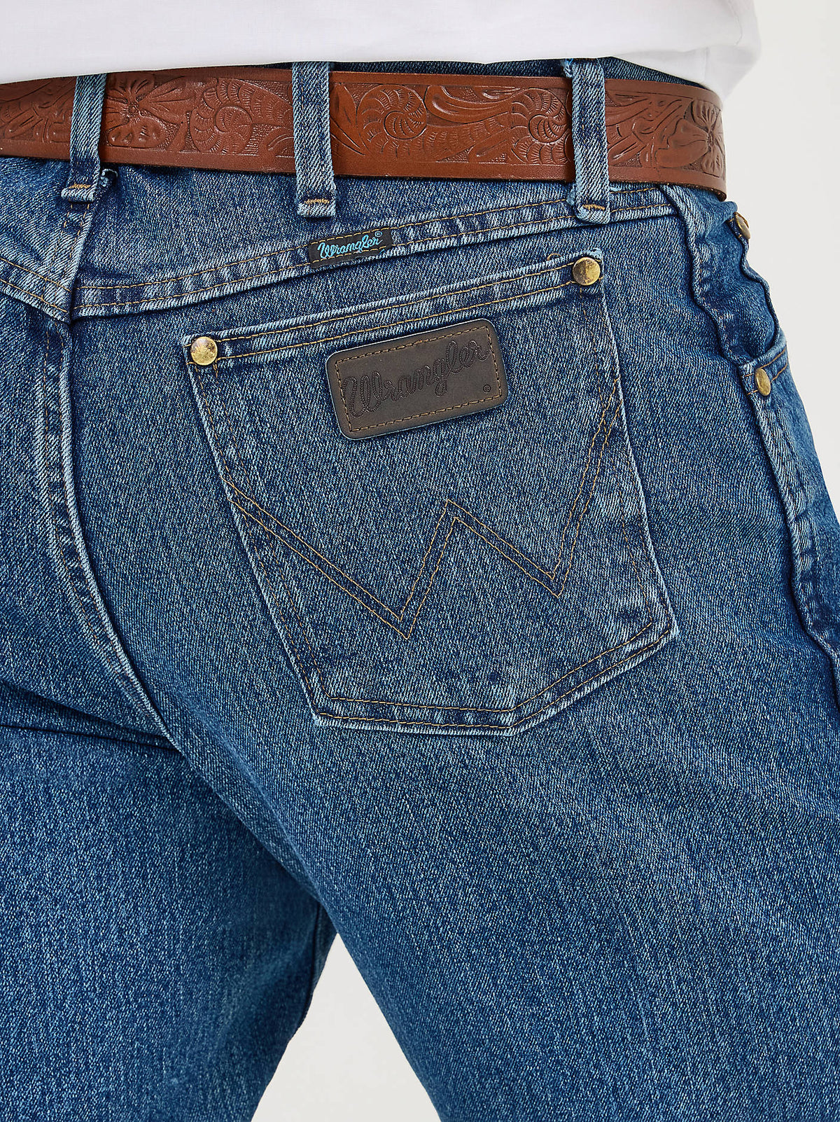 Wrangler Advanced Comfort Wicking Cowboy Cut Regular Fit Jeans in Vintage Stone
