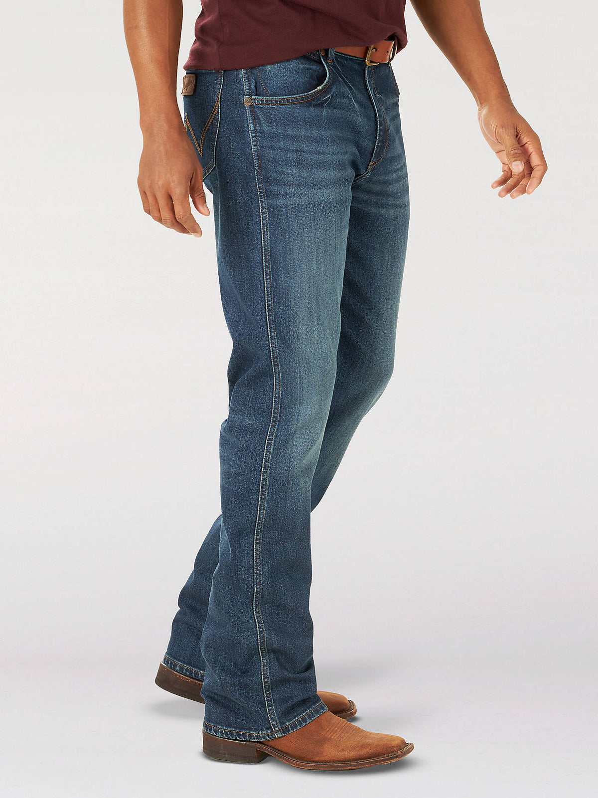 Wrangler Retro Slim Fit Bootcut Jeans in Medium Wash