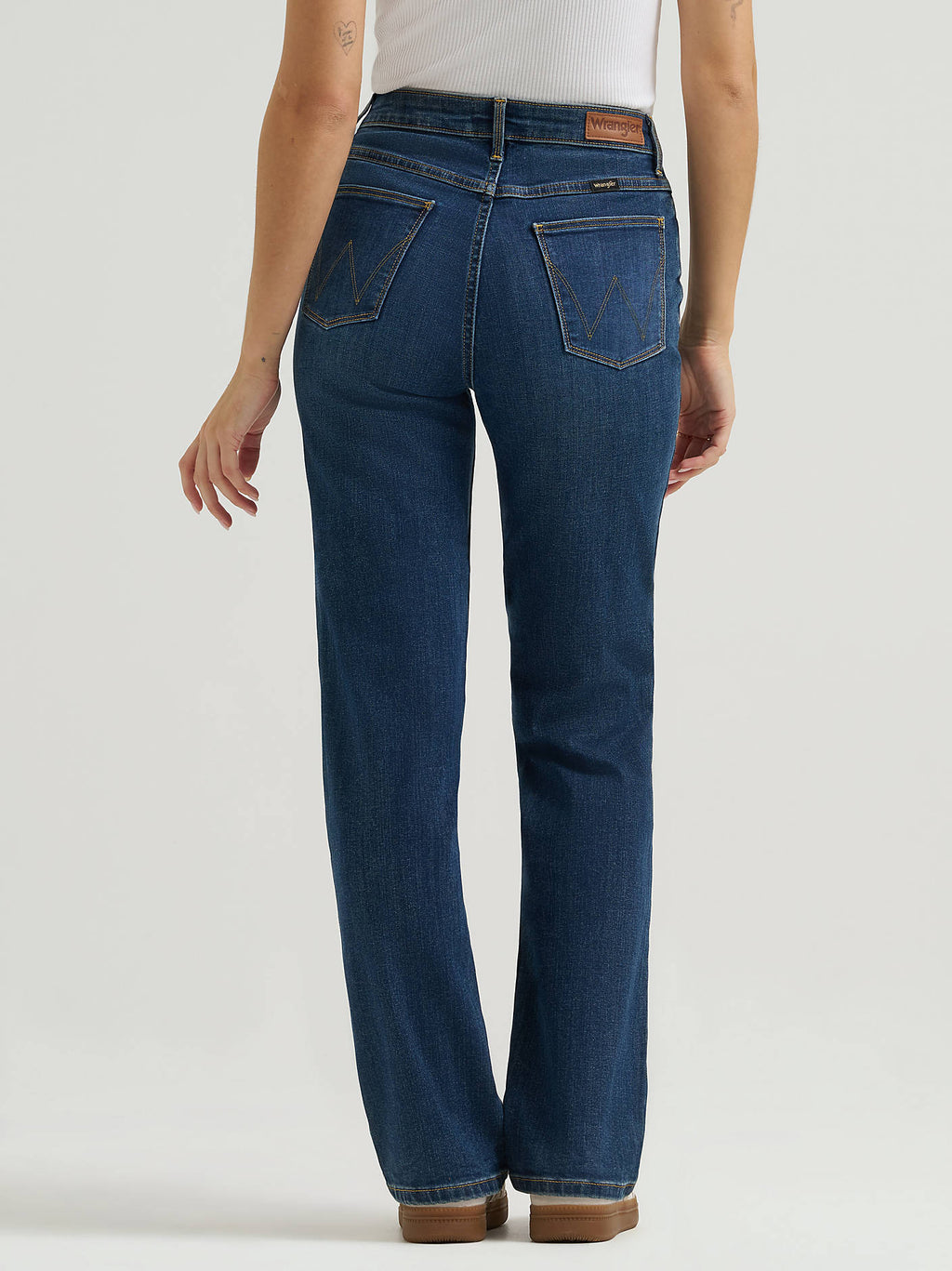 Wrangler High Rise True Straight Leg Jeans in Stockton dark wash