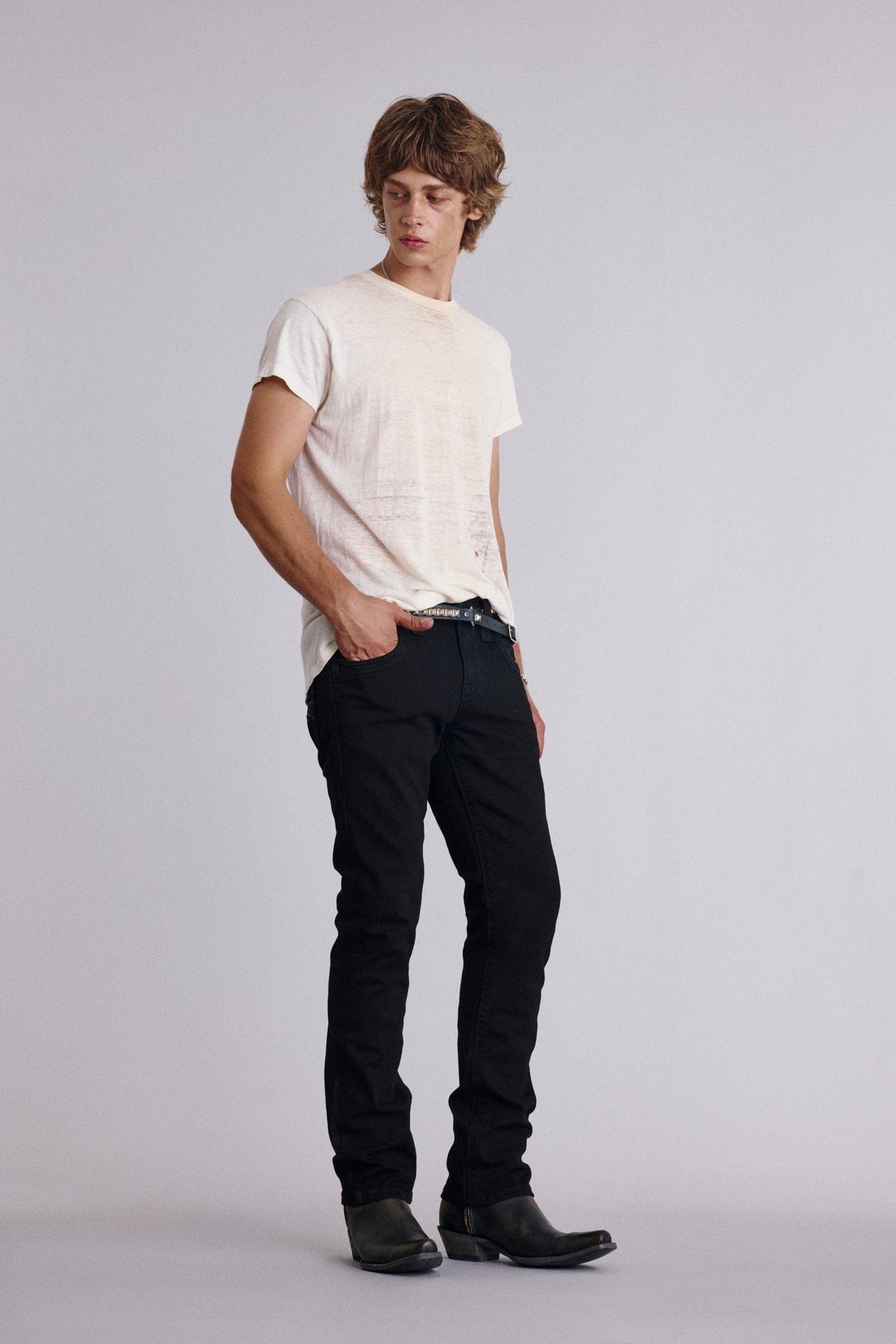 Rock Revival Arther Straight Jeans – Black on Black, side view