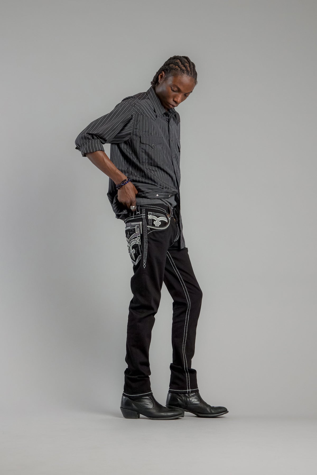 Rock Revival Eggplant Alt Straight Jeans – Black
