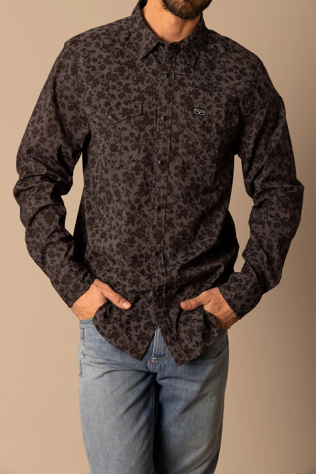 Kimes Ranch Show Vines Shirt – Black