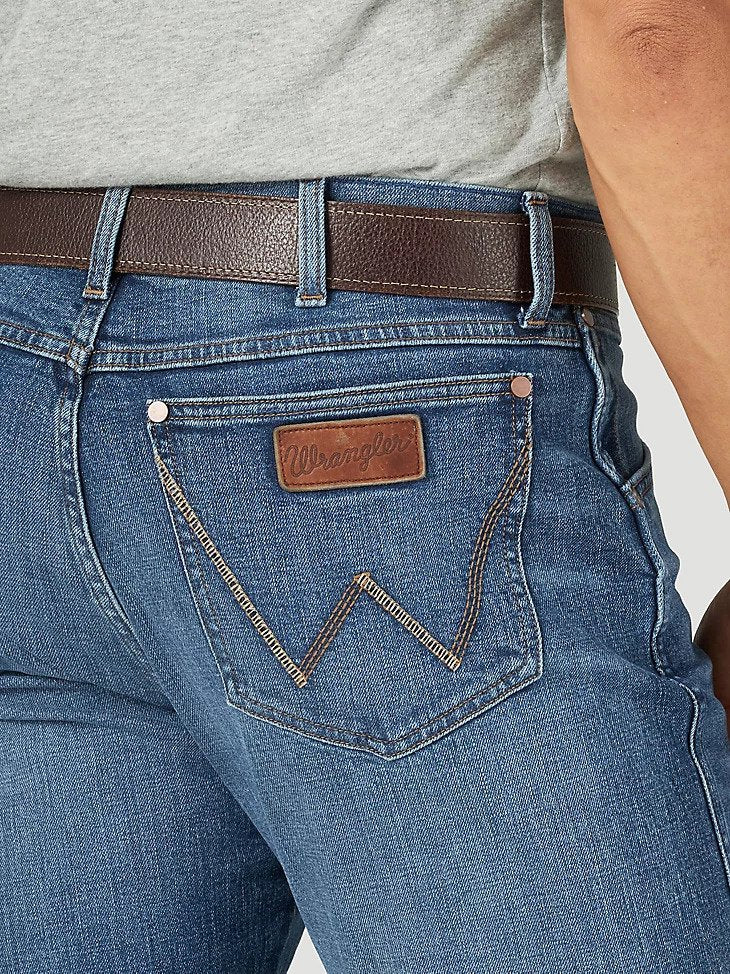 Wrangler Retro Slim Fit Bootcut Jeans in Night Sky